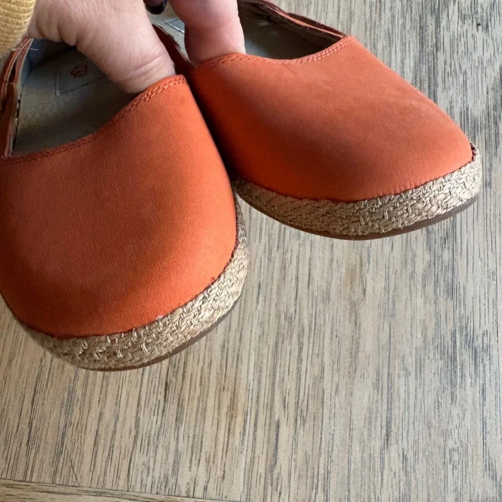 NWOB $90 UGG Tippie Fire‎ Opal Orange Leather Espadrille Flats Boho Shoes SIZE 7